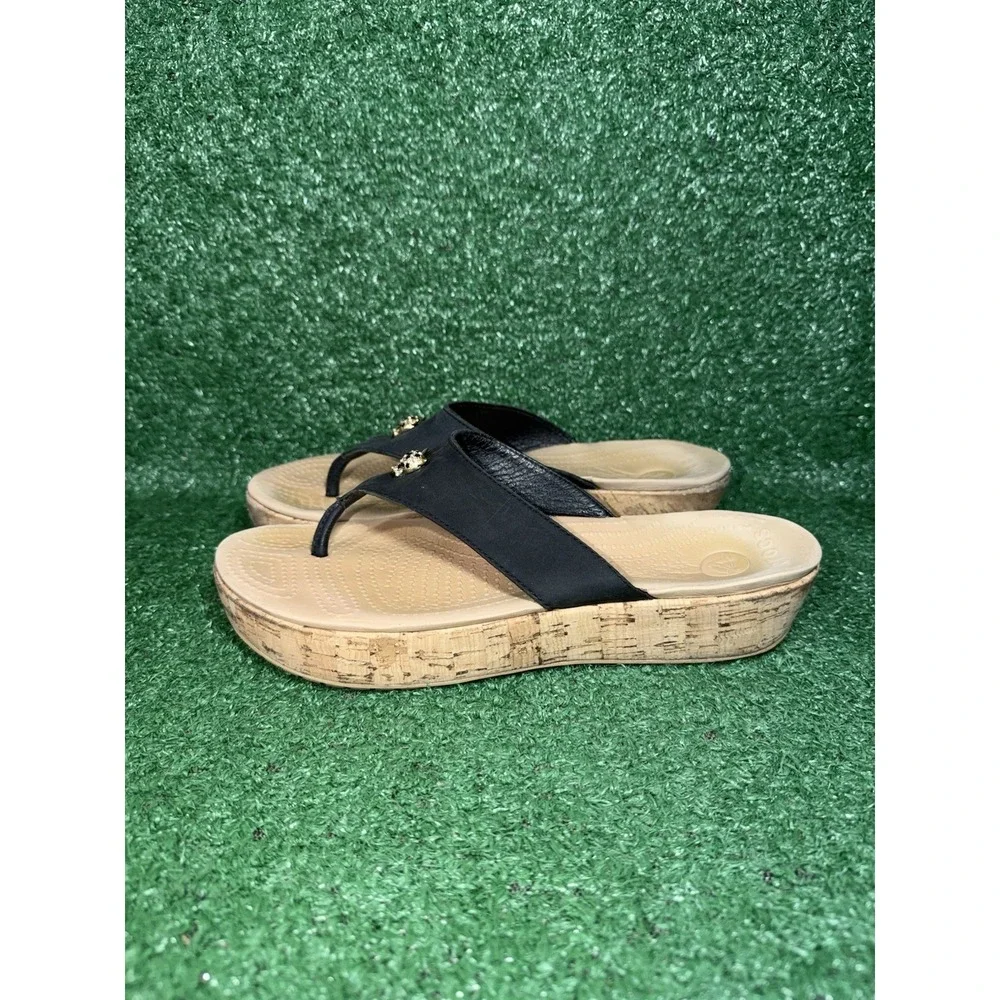 CROCS A-Leigh Leather Platform Wedge Sandals Strappy Cork Heel Womens Size 9 - Picture 4 of 10